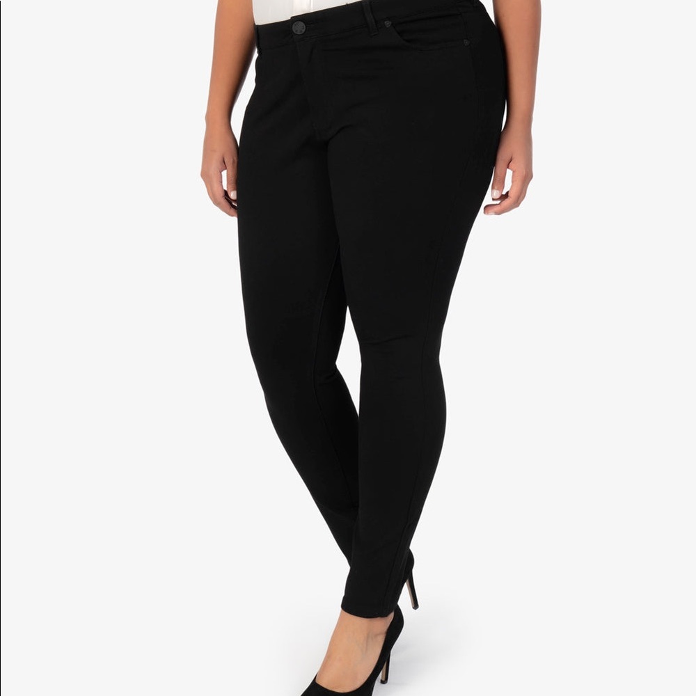 Kut From The Kloth Donna Skinny Plus Black